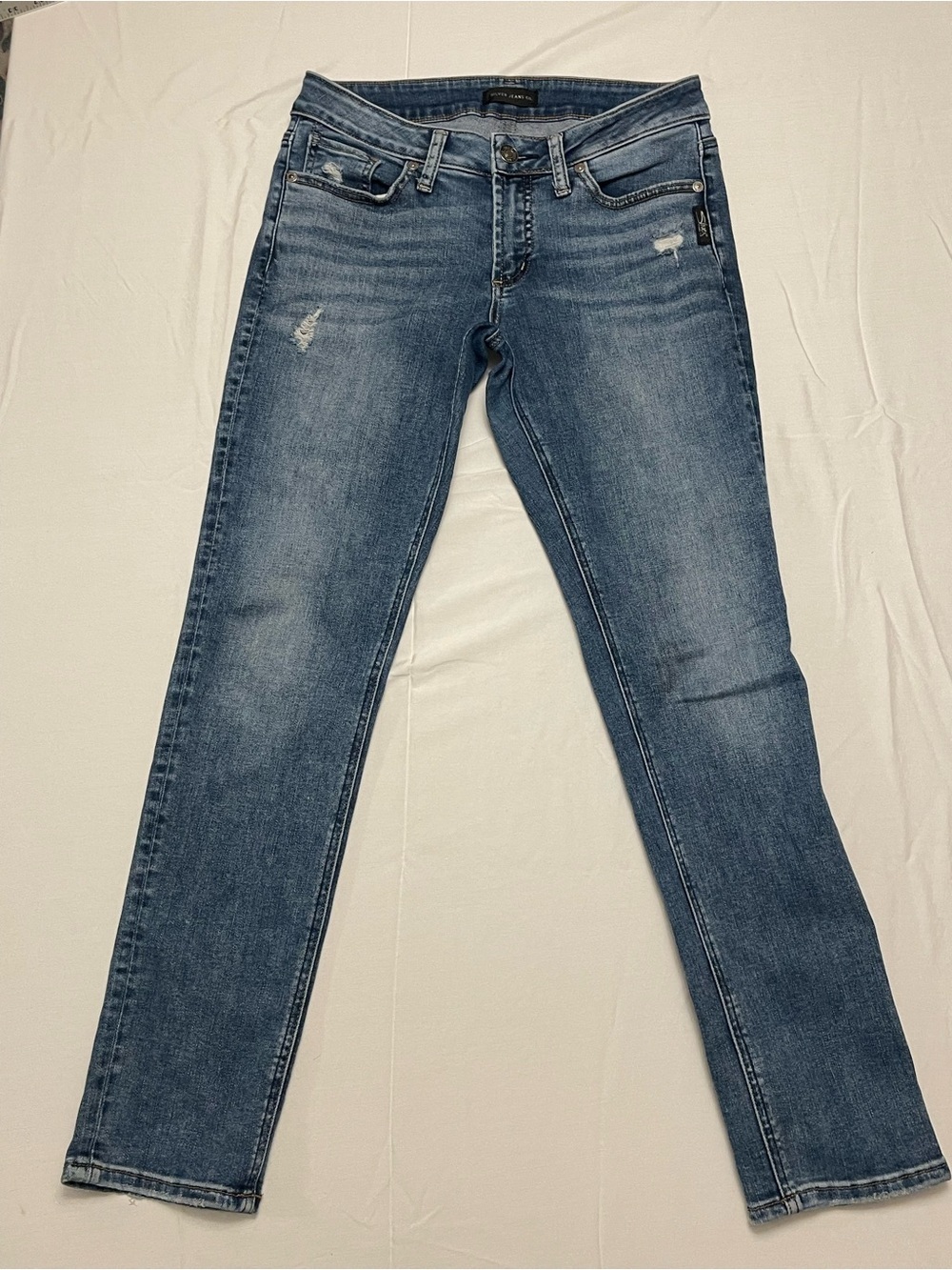 Silver Suki Slim Womens Blue Jeans w/ No Gap Waist & Hourglass Fit 90s Inspired